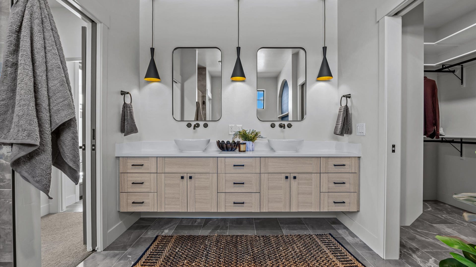 Portfolio image: 29 2044 Caleb Way 29